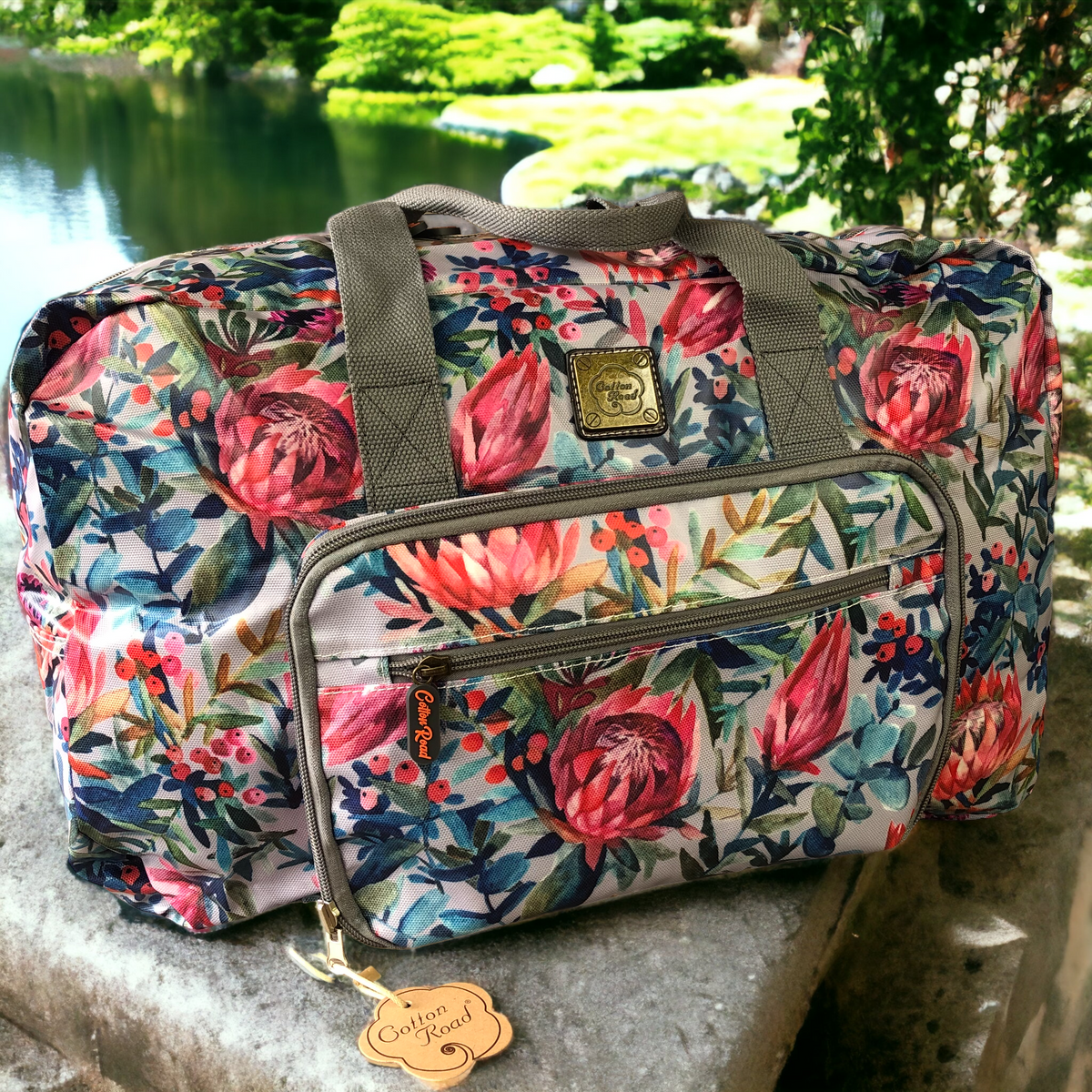 Cotton Road GREY PVC Fold away WEEKENDER Travel Bag with PROTEAS