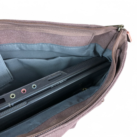Cotton Road Laptop Bag: BROWN BRANDED Canvas 15,6" Laptop Bag