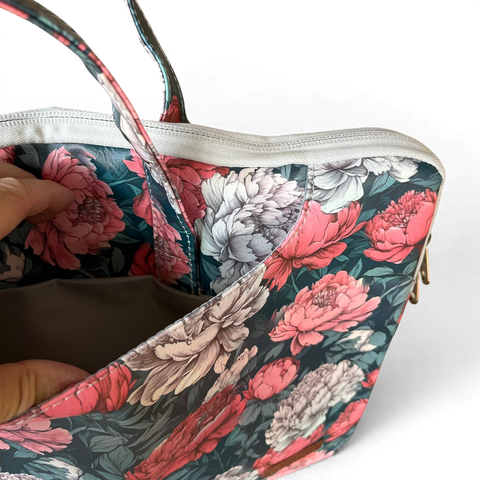 Cotton Road Laptop Bag: FLORAL PVC Laptop Bag / Carry Sleeve with Padded Inner