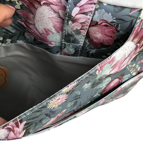 Cotton Road Laptop Bag: GREEN PROTEA PVC Laptop Bag / Carry Sleeve with Padded Inner