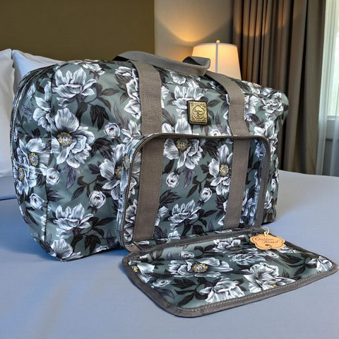 Cotton Road Travel Bag: GREEN FLORAL PVC Foldaway WEEKENDER Travel Bag