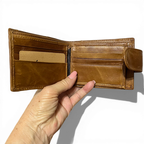 Genuine Leather Wallet: Brown Camel Mountain Wallet for men