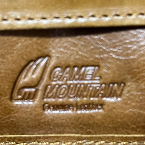 Genuine Leather Wallet: Brown Camel Mountain Wallet for men