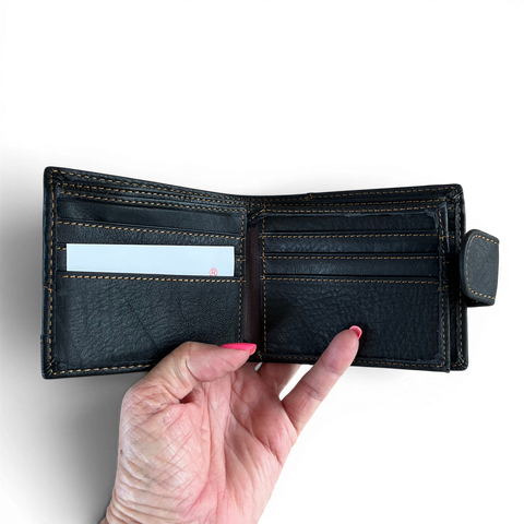 Black Vivace genuine leather wallet for men with clip closure and multiple card slots