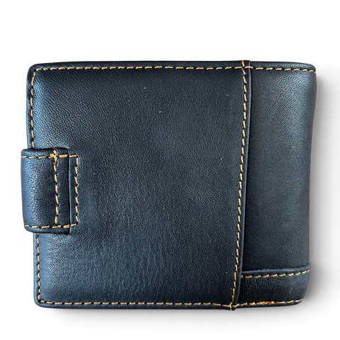 Black Vivace genuine leather wallet for men with clip closure and multiple card slots