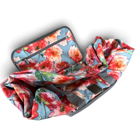 Cotton Road Travel Bag: BLUE FLORAL PVC Foldaway WEEKENDER